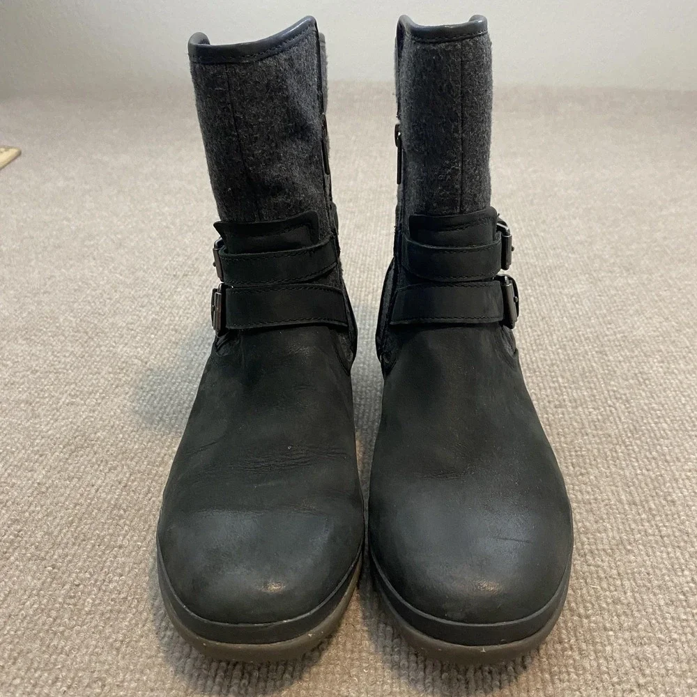 UGG Boots Womens Size 10 Black‎ Leather Shearling Mid Calf Waterproof Zip Buckle